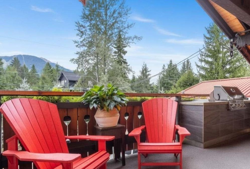 White Gold Whistler vacation rental near Whistler Village and Lost Lake